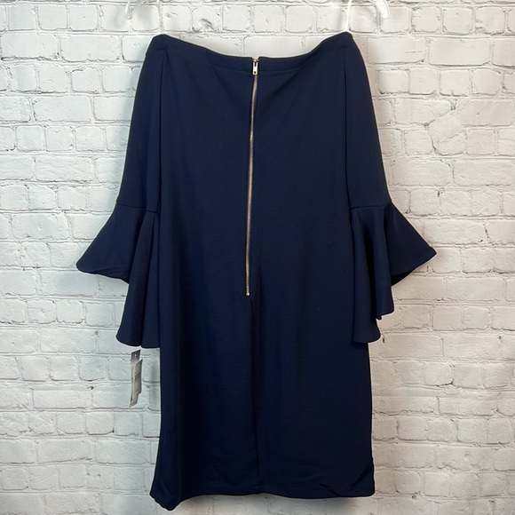 Teeze Me Navy Off Shoulder Bell Sleeve Dress Juniors Size 13 Homecoming - Picture 5 of 5